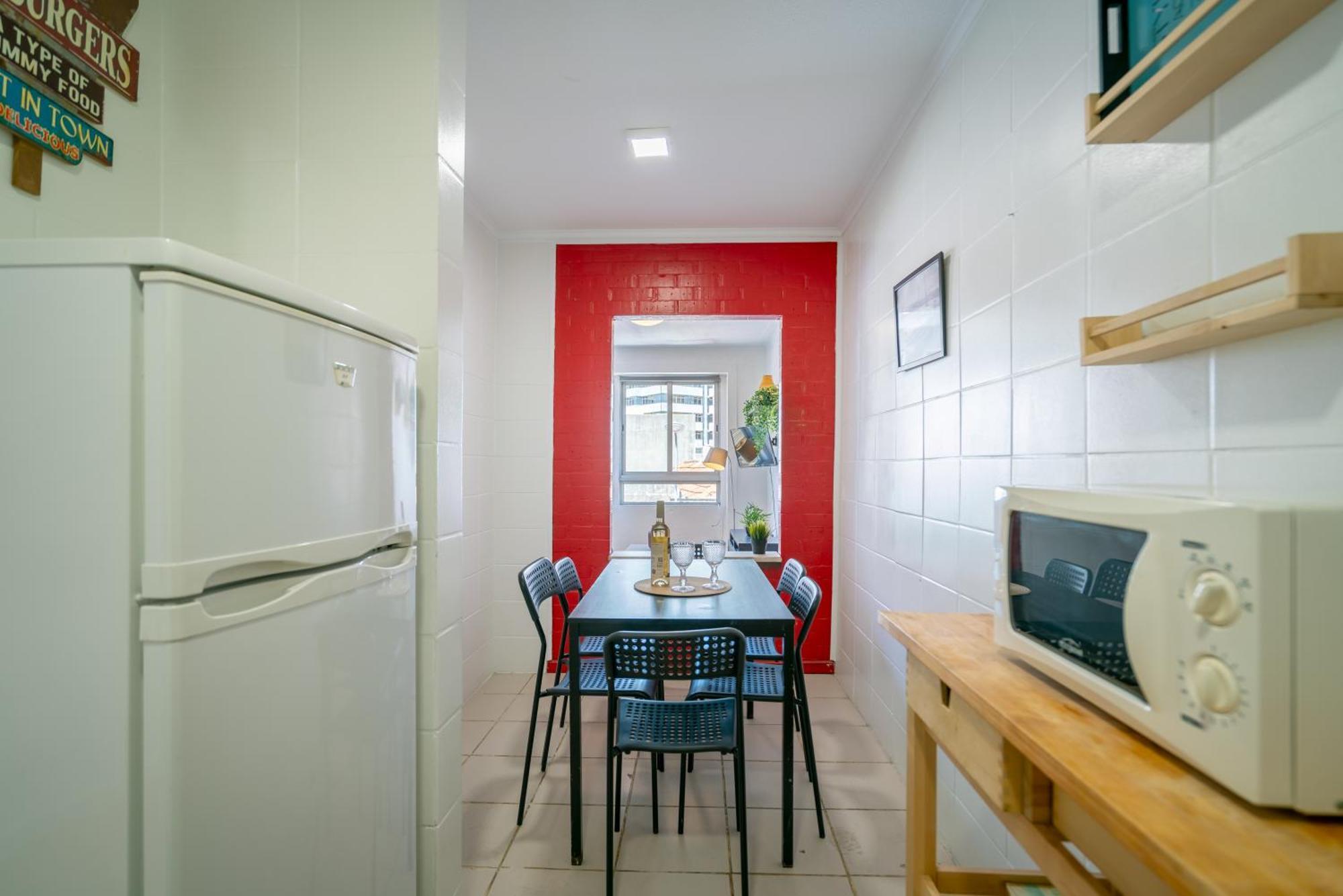 Апартаменти Host Wise - Large Flat W Terrace - Ace Location At Aliados Порту Екстер'єр фото